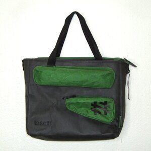 Solif - Messenger Bag | Forest Green Eco-Friendly Recycled Plastic